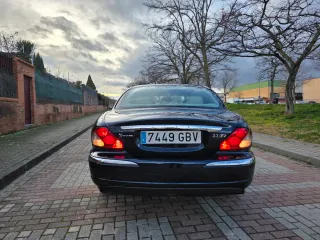 Jaguar X-Type 2.2D 155 Executive