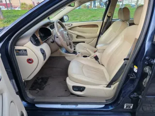 Jaguar X-Type 2.2D 155 Executive