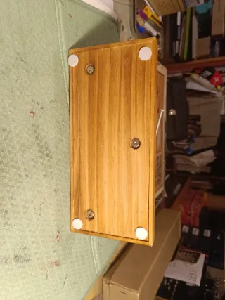 Espositore gioielli in metallo e legno 25 cm di larghezza