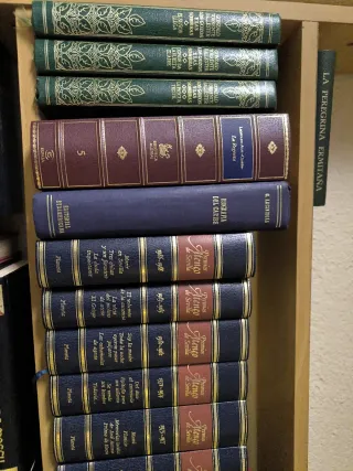 Libros literatura/decoración 2,3 y 5€ unidad