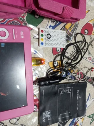 Reproductor portátil ENERGY SISTEM TV1070