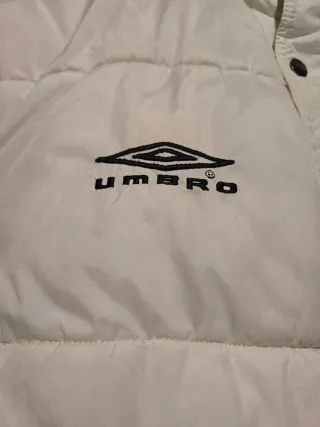 Chaqueta Umbro vintage plumas acolchada Talla M