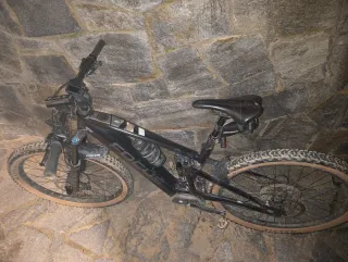 Bicicleta electrica focus jam 2 6.8