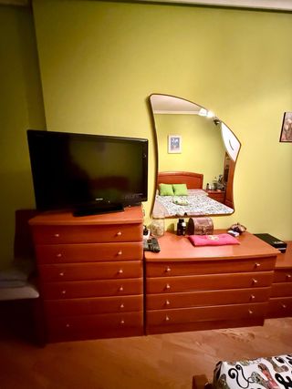 Dormitorio completo madera maciza