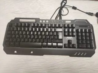 Teclado y Ratón Aldi GAMING - Kit MK800 con cable.