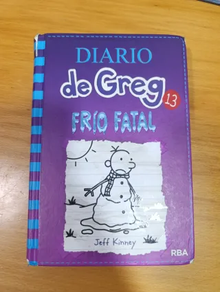 2 libros El diario de Greg y el diario de Rowley
