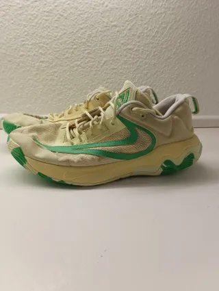 Nike Giannis Immortality 3 Talla 47
