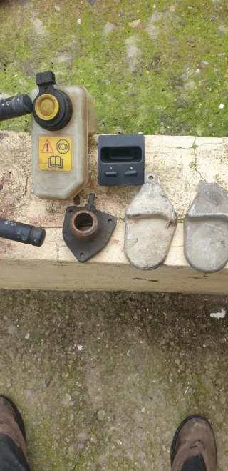 Piezas Motor e Interiores XR2i 1.8 16v