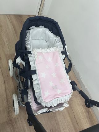 Silleta y capazo muñecas