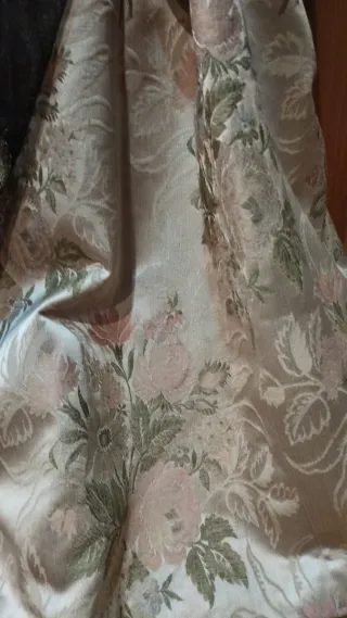Traje de Fallera Niña 15 a 18 años. altura 150cm