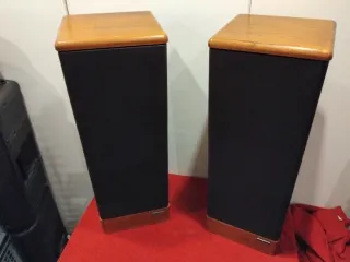 Altavoces ADVENT Prodigy Tower