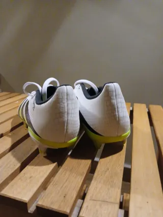 Botas de futbol niño adidas predator talla 32