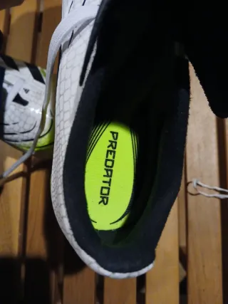 Botas de futbol niño adidas predator talla 32