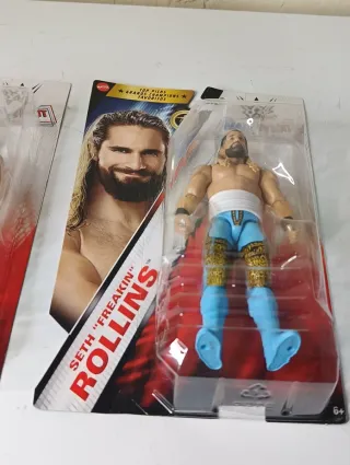 Action Figure WWE LA Knight & Seth Rollins