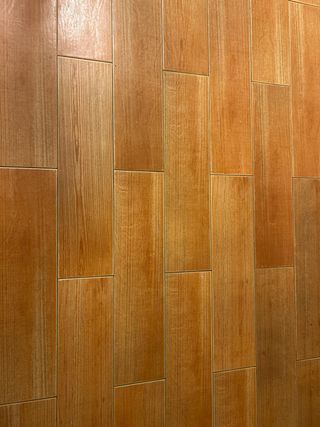 Regalo piezas suelo cerámica imitación madera