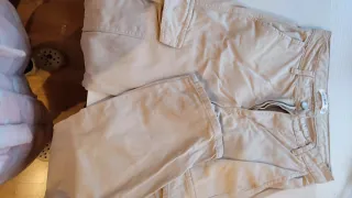 Lote de ropa, tops, pantalones. Buen estado