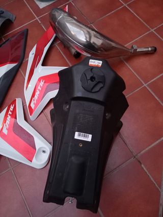 Fantic XE 125 2024 Carenados y Piezas