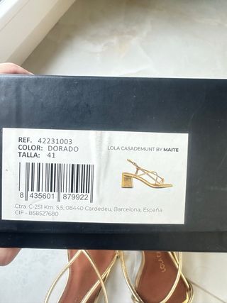 LOLA CASADEMUNT BY MAITE sandalias doradas