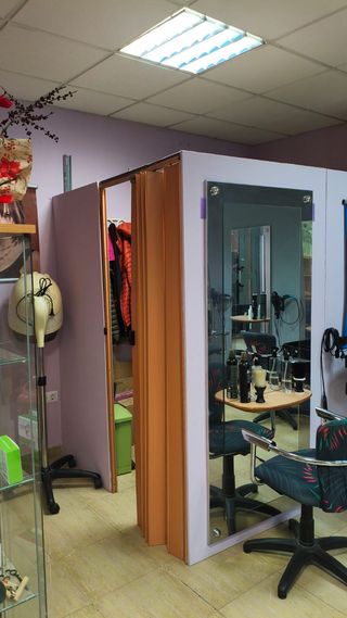 Traspaso peluquería Unisex equipada Sevilla Este