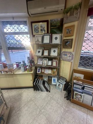 Mobiliario de tienda