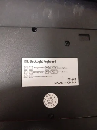 Teclado Mecánico RGB