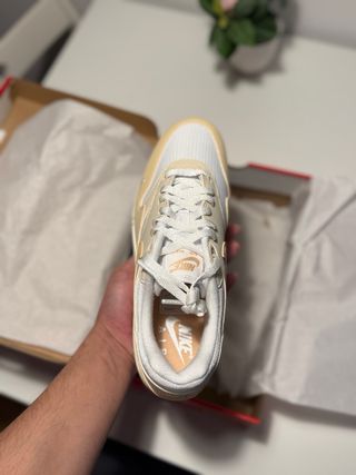 Air max 1’87 T en perfecto estado , a estrenar