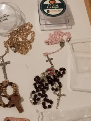 Gran lote de rosarios religiosos católicos cruz *'