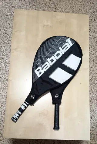 Dos raquetas de tenis.