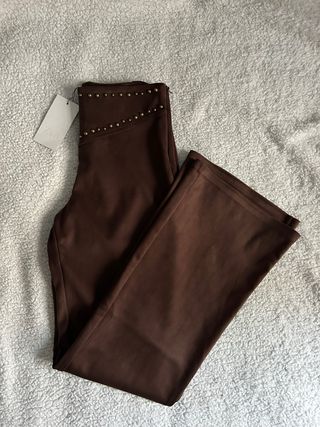 Pantalon flare efecto ante