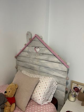 Cabezal infantil casita madera