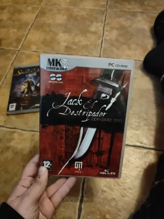 Tres juegos de detectives