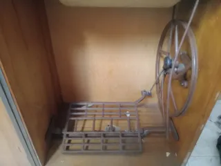 MAQUINA DE COSER SINGER