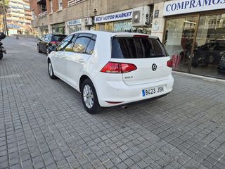 Volkswagen Golf 1.6 TDi ADVANCE 110CV BMT
