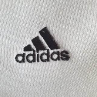 Adidas felpa con cappuccio