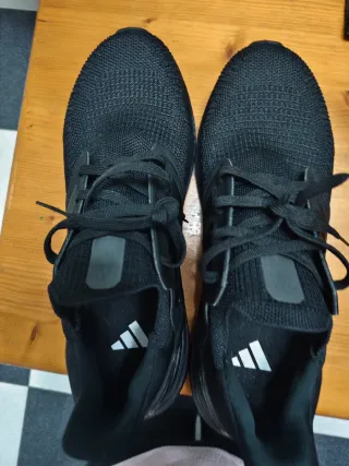 Tenis Adidas ultra buust