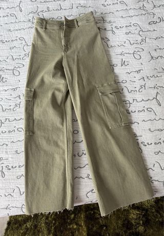 Pantalón cargo ancho verde kaki