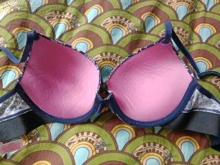 Sujetador Victoria secret Pink
