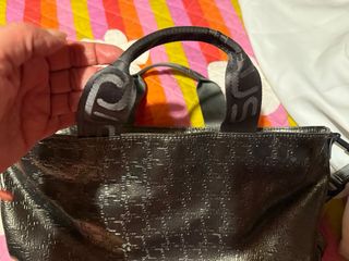 Bolso y neceser tous