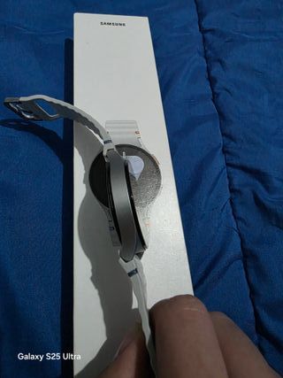 Samsung galaxy watch 7 44mm lte usado 2 veces.