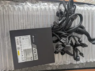 Fuente alimentación Corsair CX750 750W 80+ Bronce