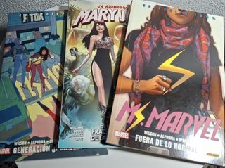 Cómics Ms Marvel 1-2 y Mary Jane 1
