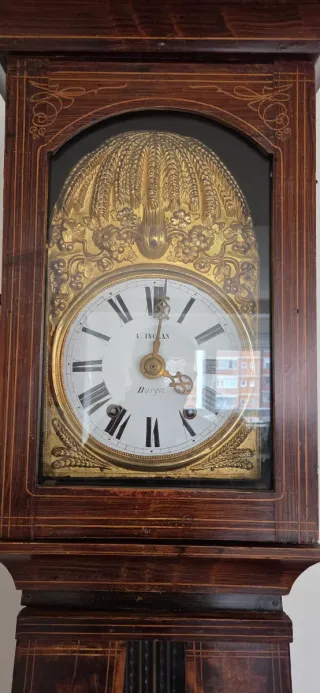 Reloj de péndulo antiguo