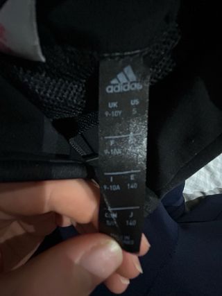 chaqueta adidas real madrid -talla 9/10 años