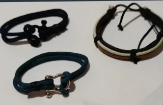 Lote de 3 pulseras de hombre