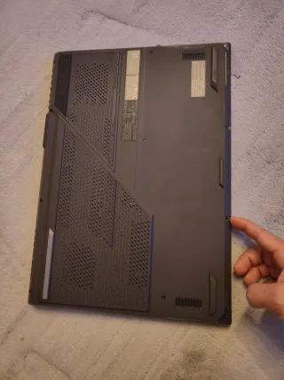 Pc Portátil ASUS ROG STRIX G713