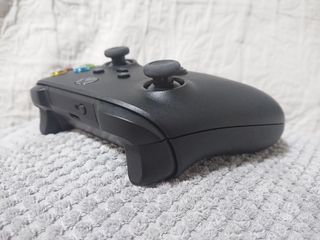 Carbon Black Xbox Series controller