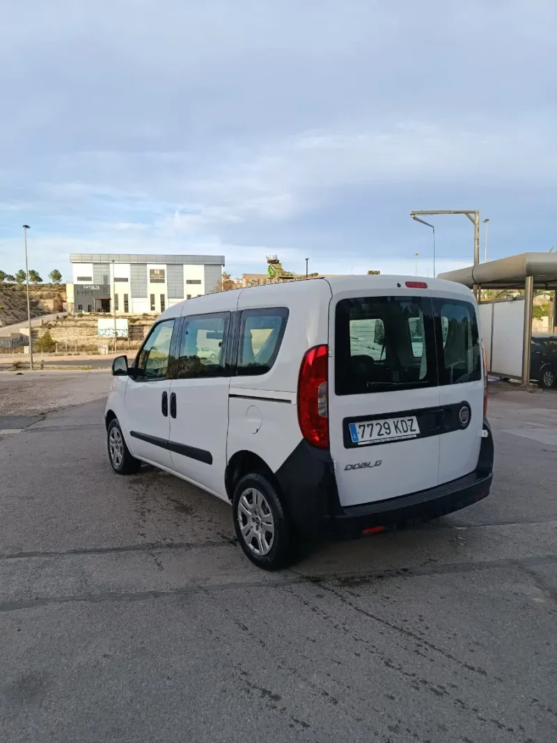 Fiat Doblò 2017, foto 2