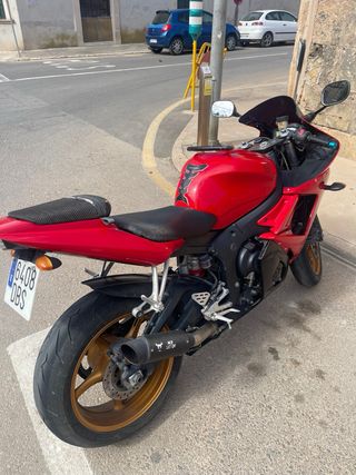 Yamaha YZF R6 2004