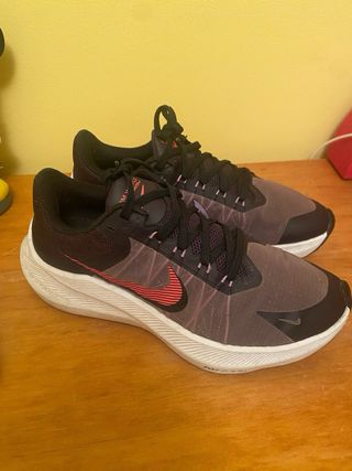 Nike Tenis Mujer Negro y Rosa