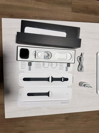 Pacchetto Apple: iPad 64GB WiFi + SIM + Apple Watch